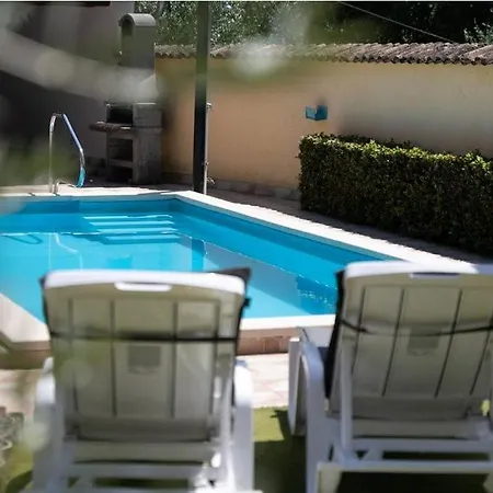 Villa Pelizzar Near Vrsar Gradina (Vrsar)