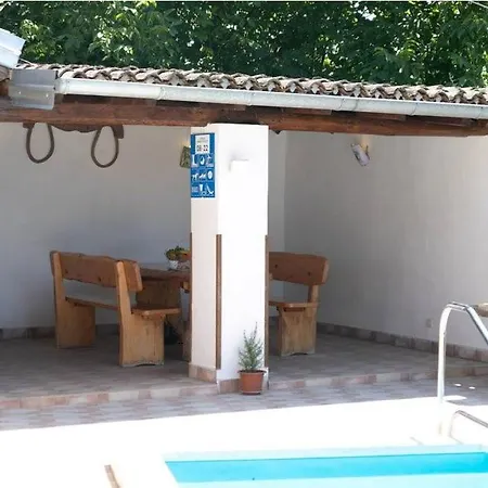 Villa Pelizzar Near Vrsar Gradina (Vrsar)